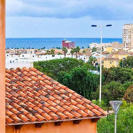 Apartamento 2bdr 0.9m From *