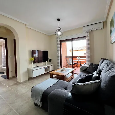 2bdr 0.9m From Apartment